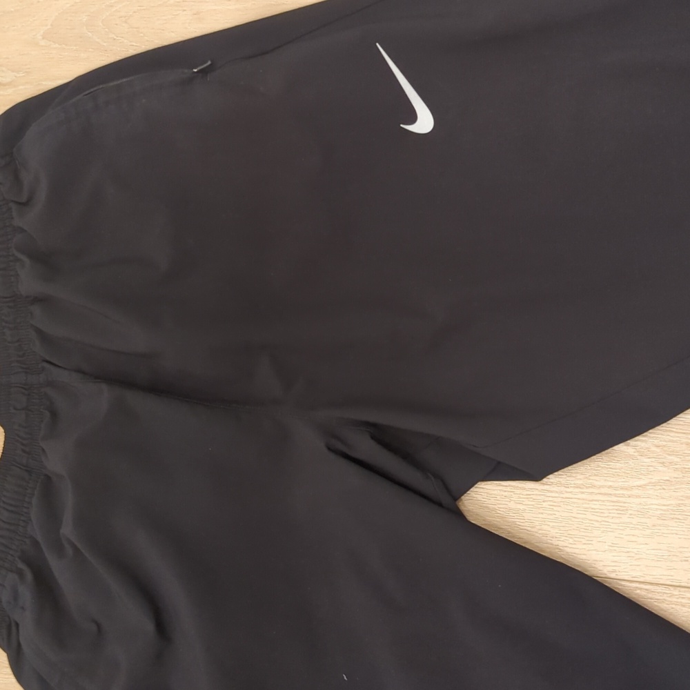 Nike Running - Picture 2 of 4